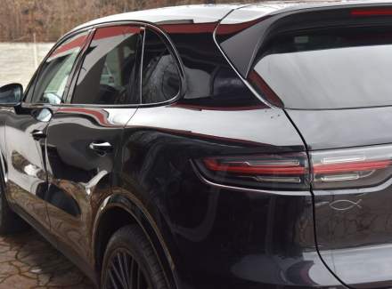 Porsche - Cayenne