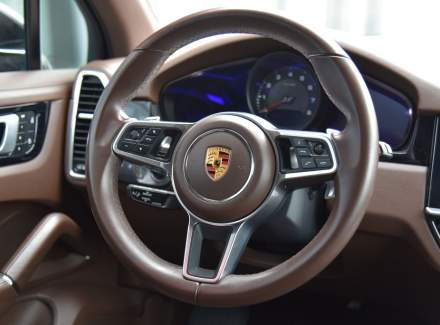 Porsche - Cayenne