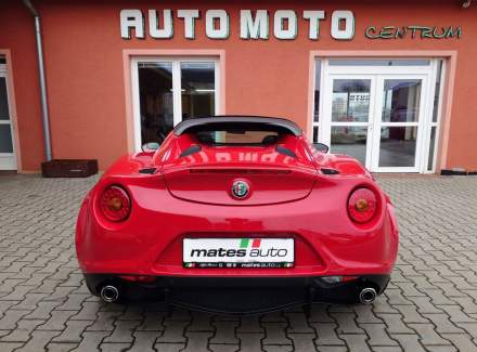 Alfa Romeo - 4C