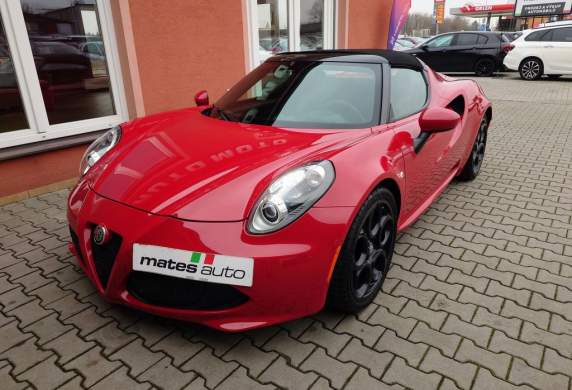Alfa Romeo - 4C