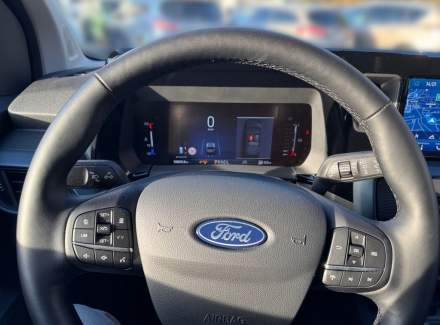 Ford - Tourneo Courier