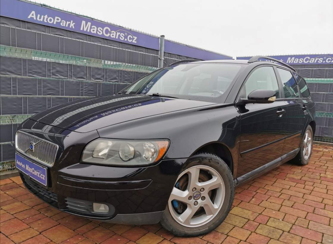 Volvo - V50