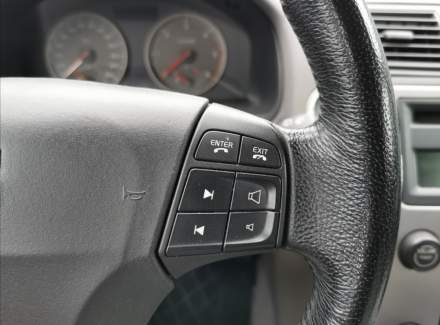 Volvo - V50