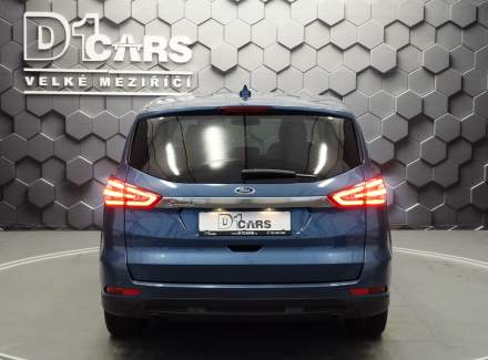 Ford - S-MAX