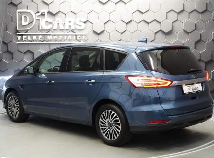 Ford - S-MAX