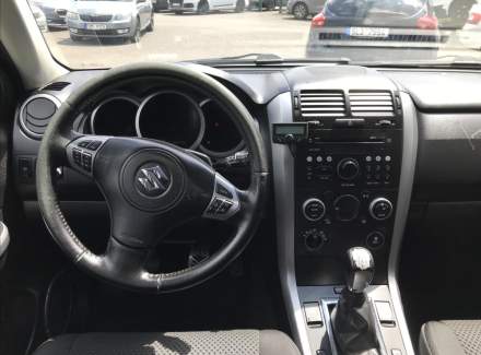 Suzuki - Grand Vitara