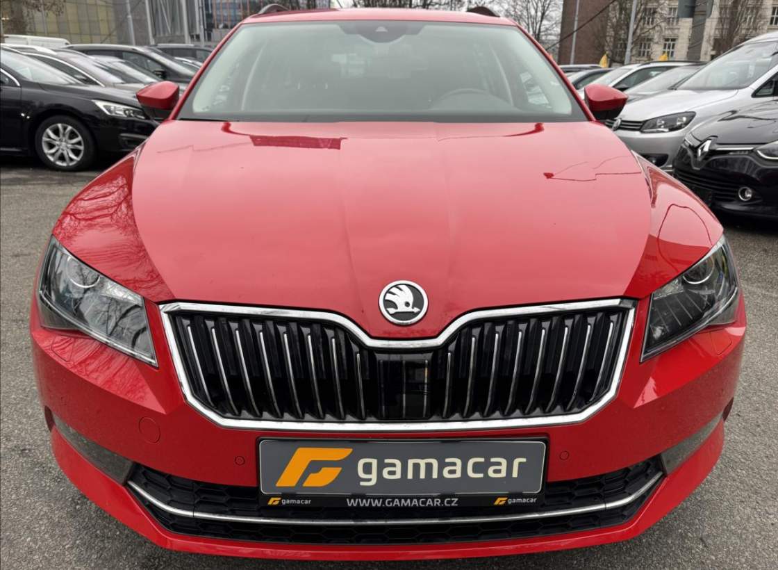Škoda - Superb