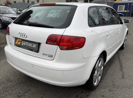 Audi - A3