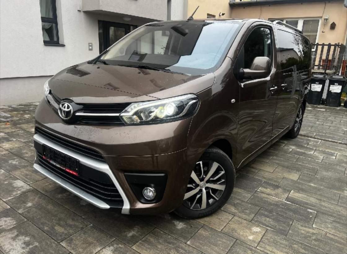 Toyota - Proace