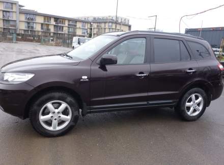 Hyundai - Santa FE