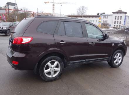 Hyundai - Santa FE