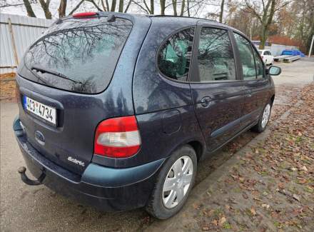 Renault - Scenic