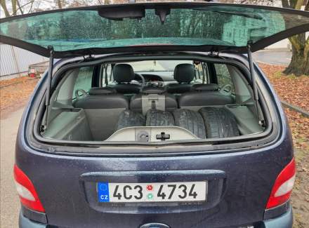 Renault - Scenic