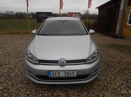 Volkswagen - Golf
