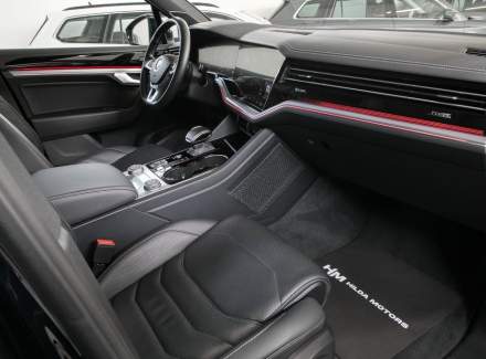 Volkswagen - Touareg