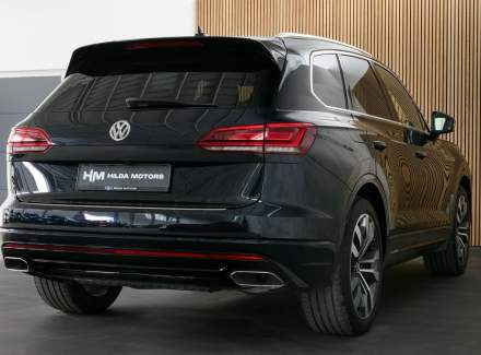 Volkswagen - Touareg