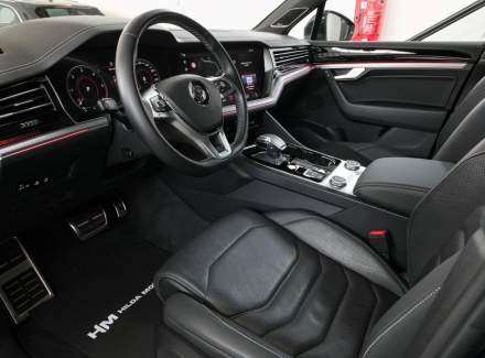 Volkswagen - Touareg