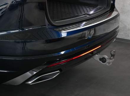 Volkswagen - Touareg