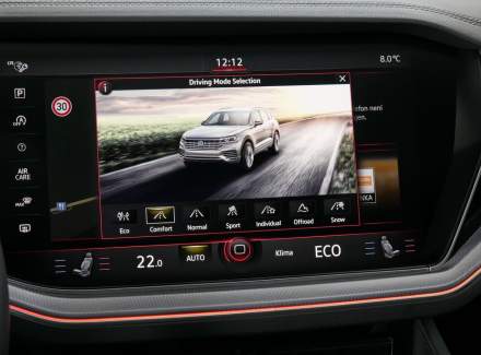 Volkswagen - Touareg