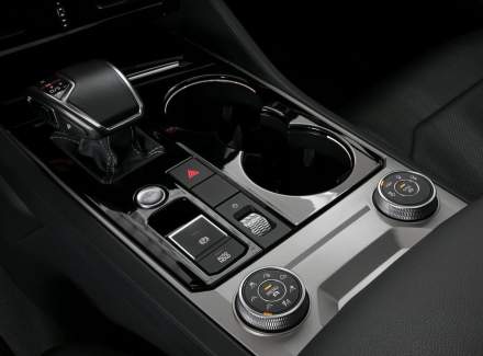 Volkswagen - Touareg