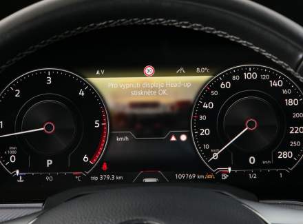 Volkswagen - Touareg