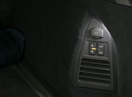 Volkswagen - Touareg