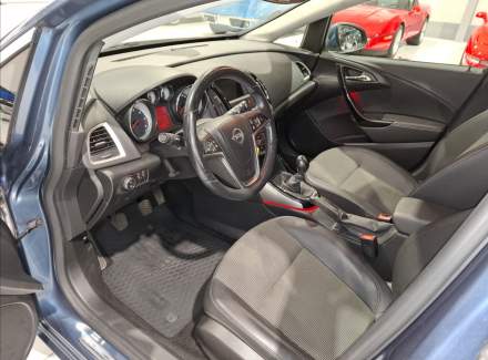 Opel - Astra