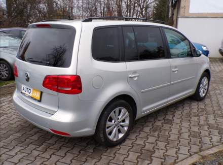 Volkswagen - Touran