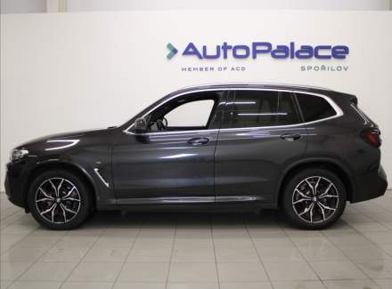 BMW - X3