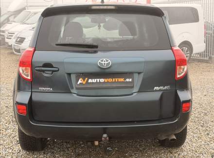 Toyota - RAV 4