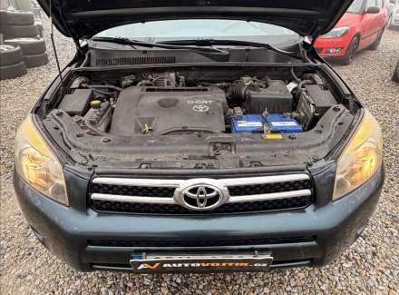 Toyota - RAV 4