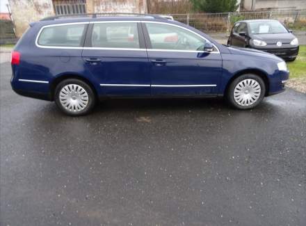 Volkswagen - Passat
