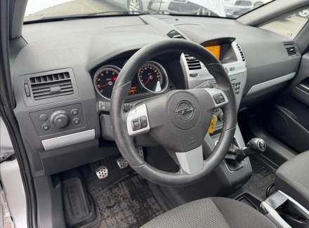 Opel - Zafira