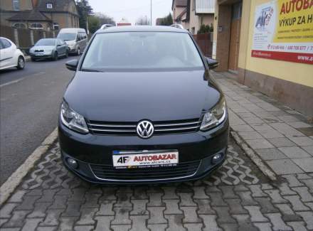 Volkswagen - Touran