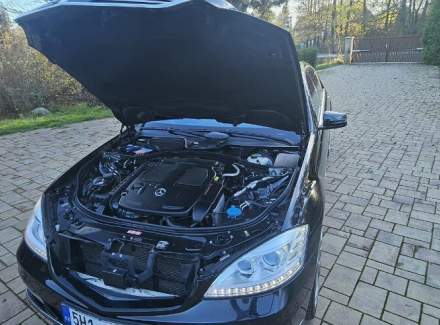 Mercedes-Benz - S-class