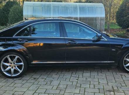 Mercedes-Benz - S-class