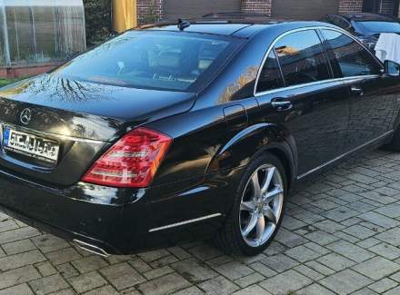 Mercedes-Benz - S-class