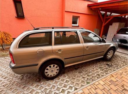 Škoda - Octavia