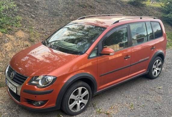 Volkswagen - Touran