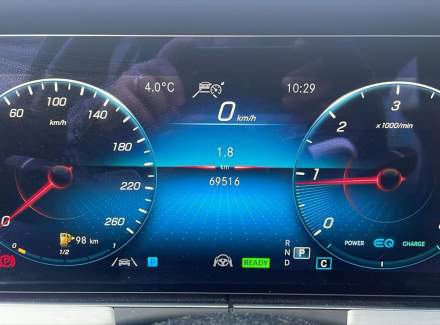 Mercedes-Benz - E-class