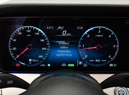 Mercedes-Benz - E-class