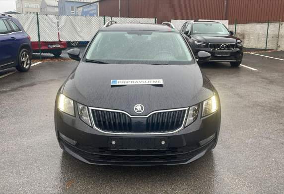 Škoda - Octavia