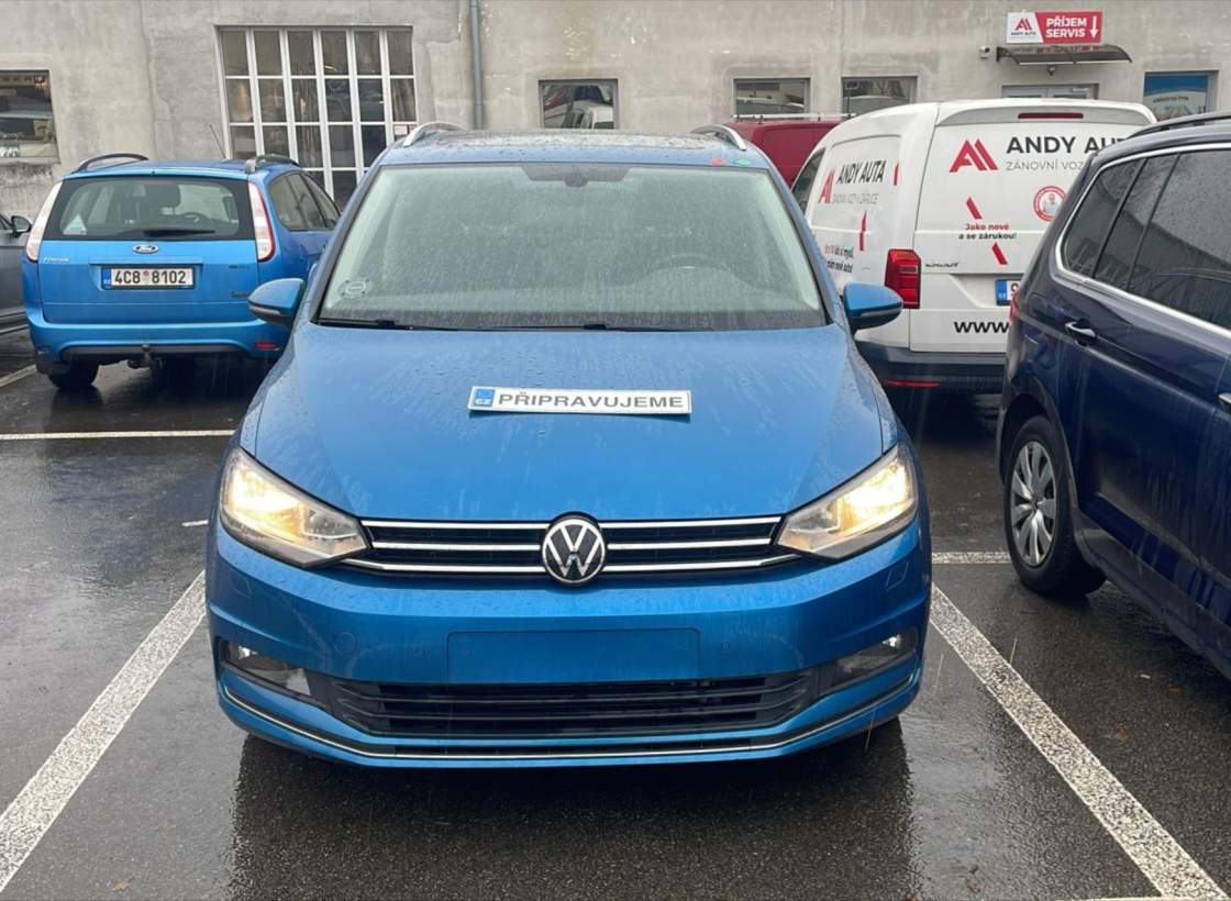 Volkswagen - Touran