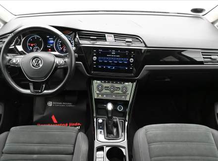 Volkswagen - Touran