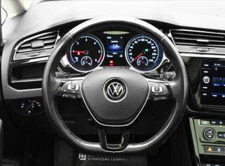 Volkswagen - Touran