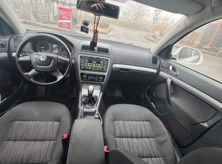 Škoda - Octavia