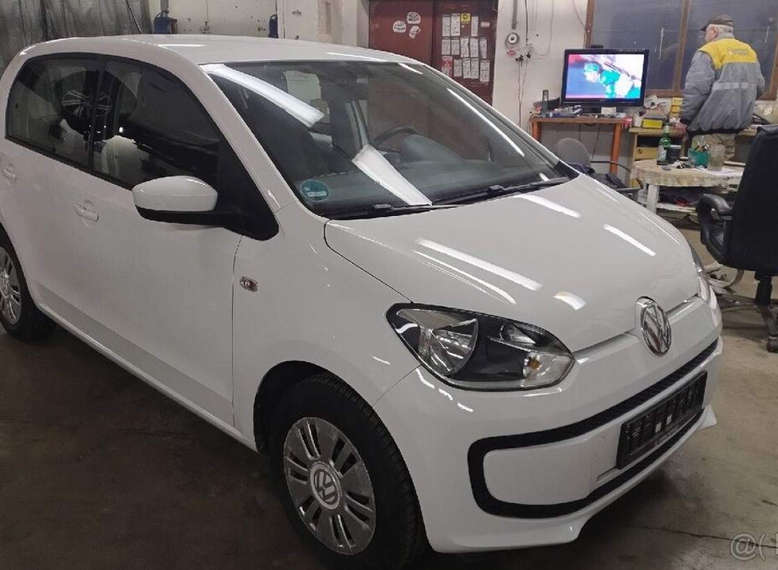 Volkswagen - Up!