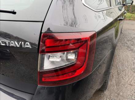 Škoda - Octavia