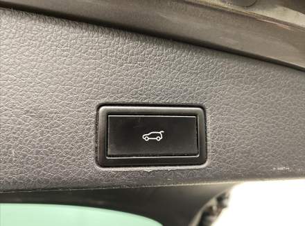 Volkswagen - Touareg