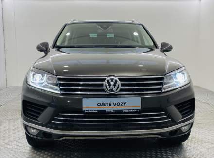 Volkswagen - Touareg